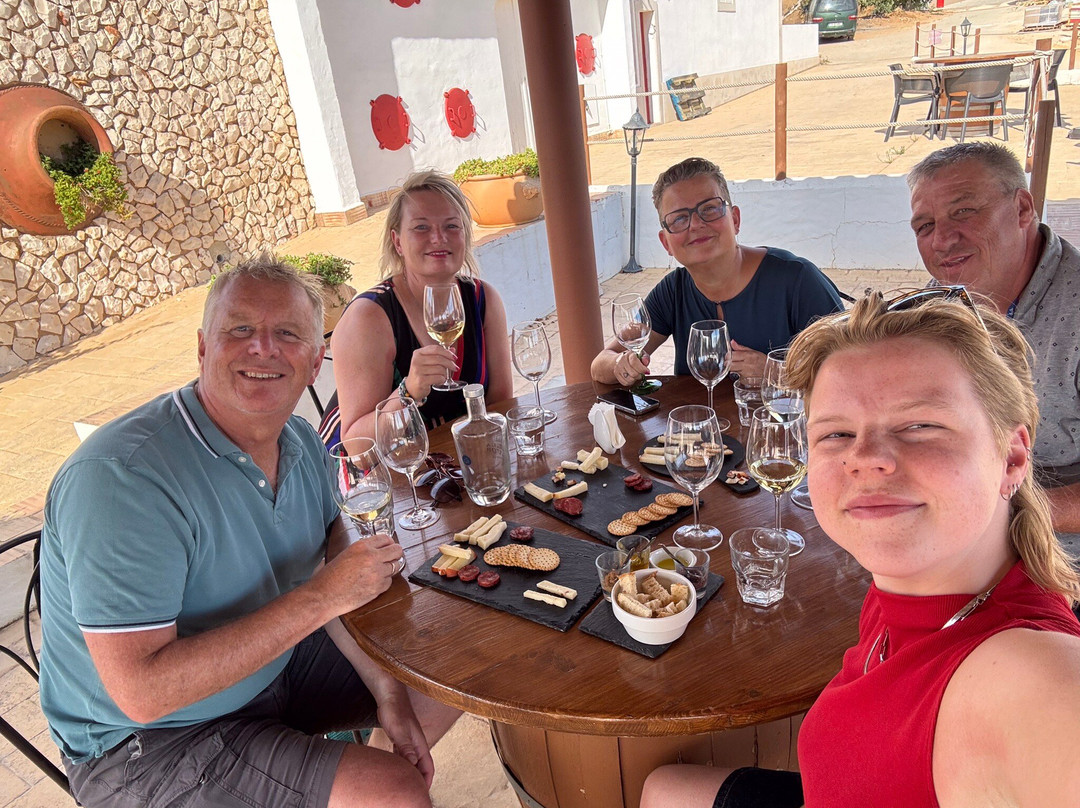 Villa Alvor - Wine & Tourism-阿沃必去景点