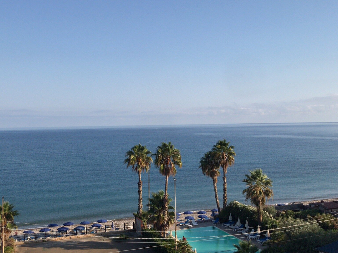 萨玛丽亚酒店主图