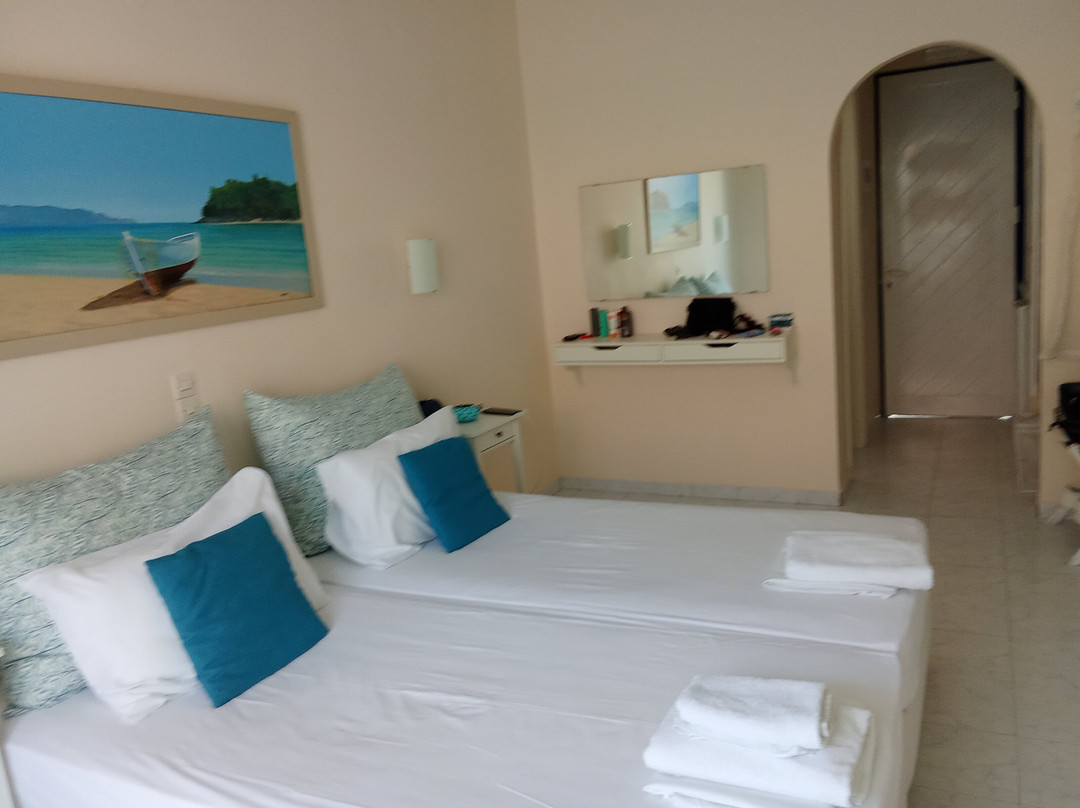 Akrogiali Hotel主图