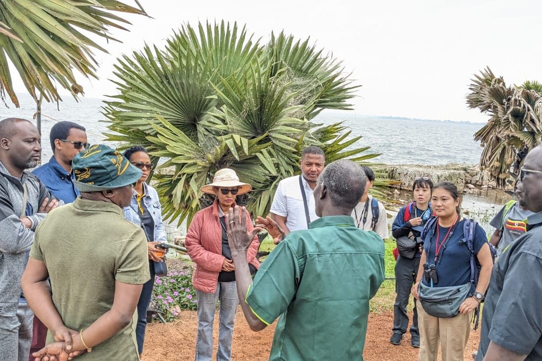 Lake Victoria Equator Entebbe-恩德培必去景点