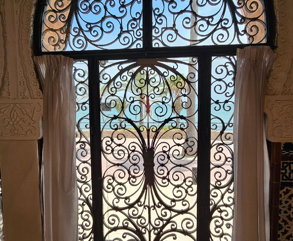 Castillo de El-Bil-Bil-班纳玛德纳必去景点