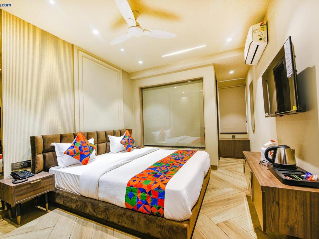 Fabhotel Prime Elite Janakpuri