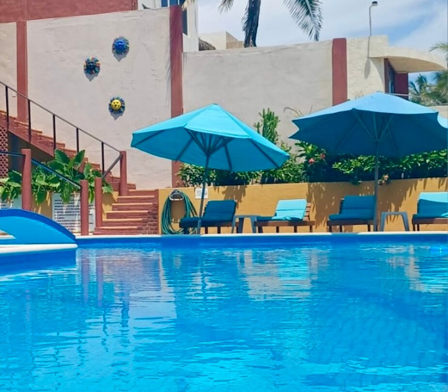 La Paloma Oceanfront Retreat主图