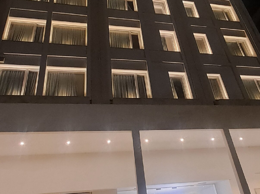 Athenaeum Smart Hotel主图