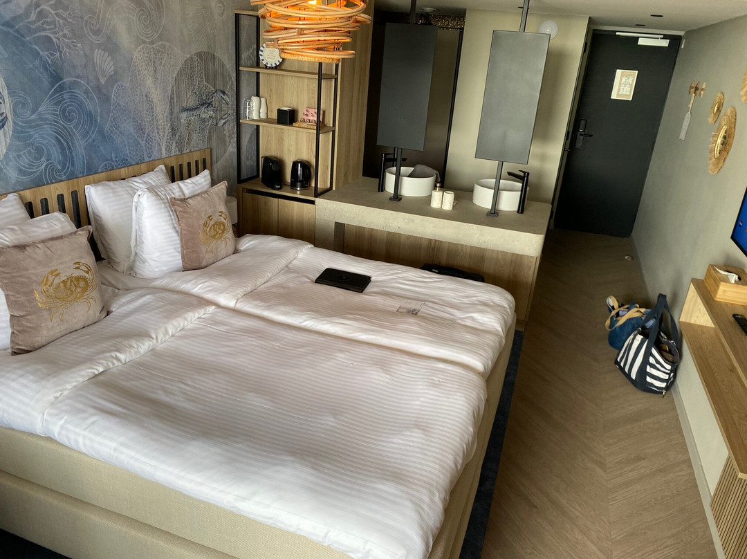 Beachfront Boutiquehotel主图