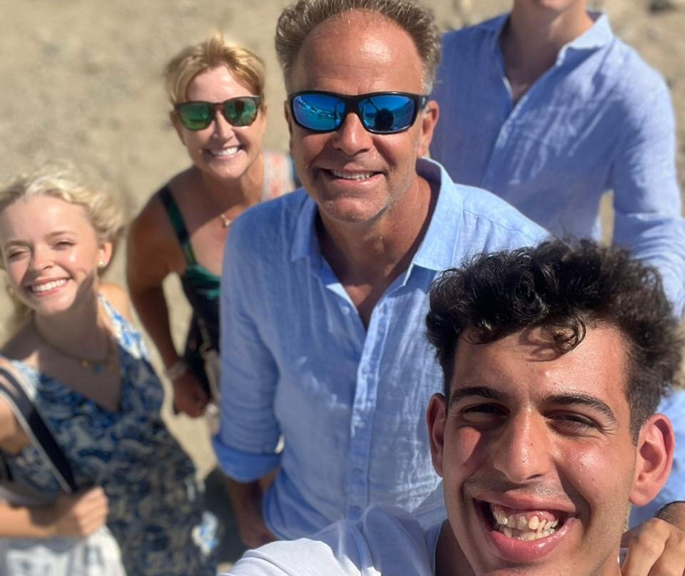 PRIVEON Bespoke Luxury Vacations | Tours & Transfers-米克诺斯镇必去景点