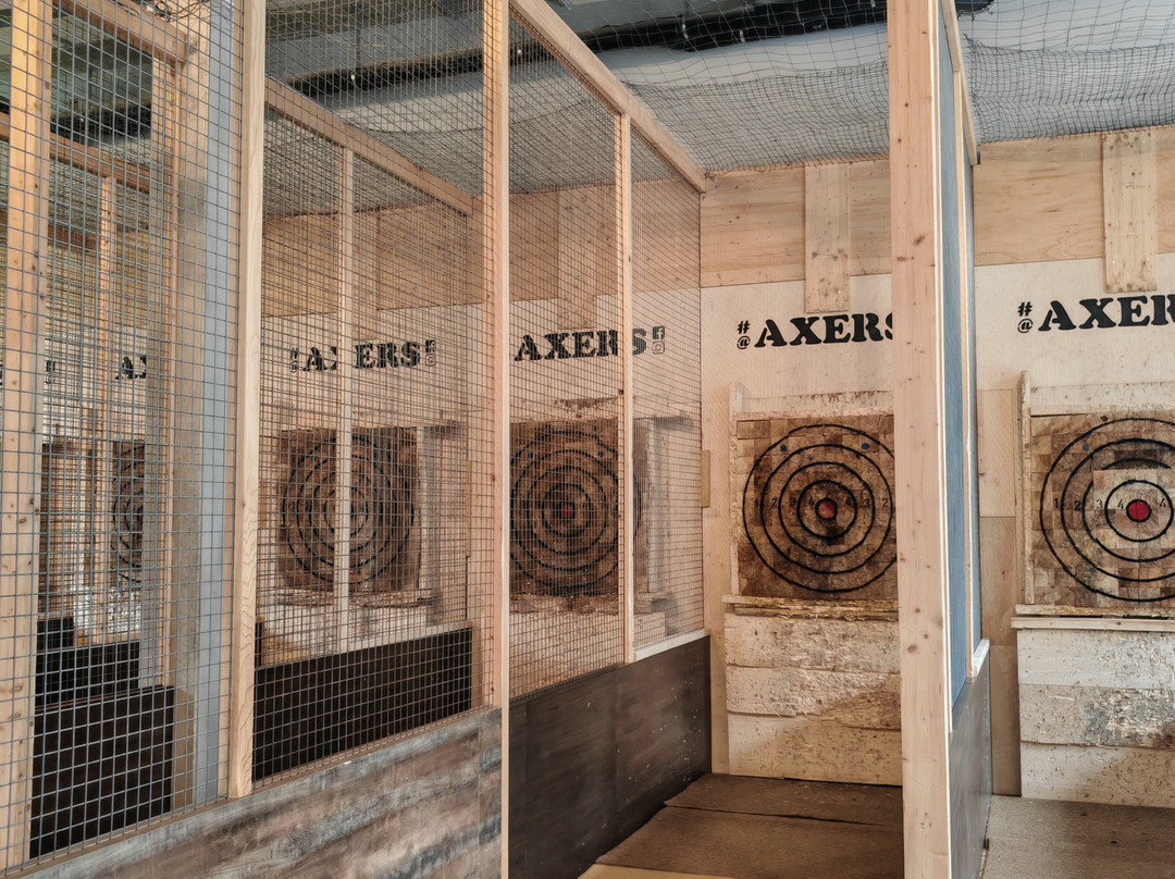 AXERS Lancer de Hache - Crissier-克里西耶必去景点