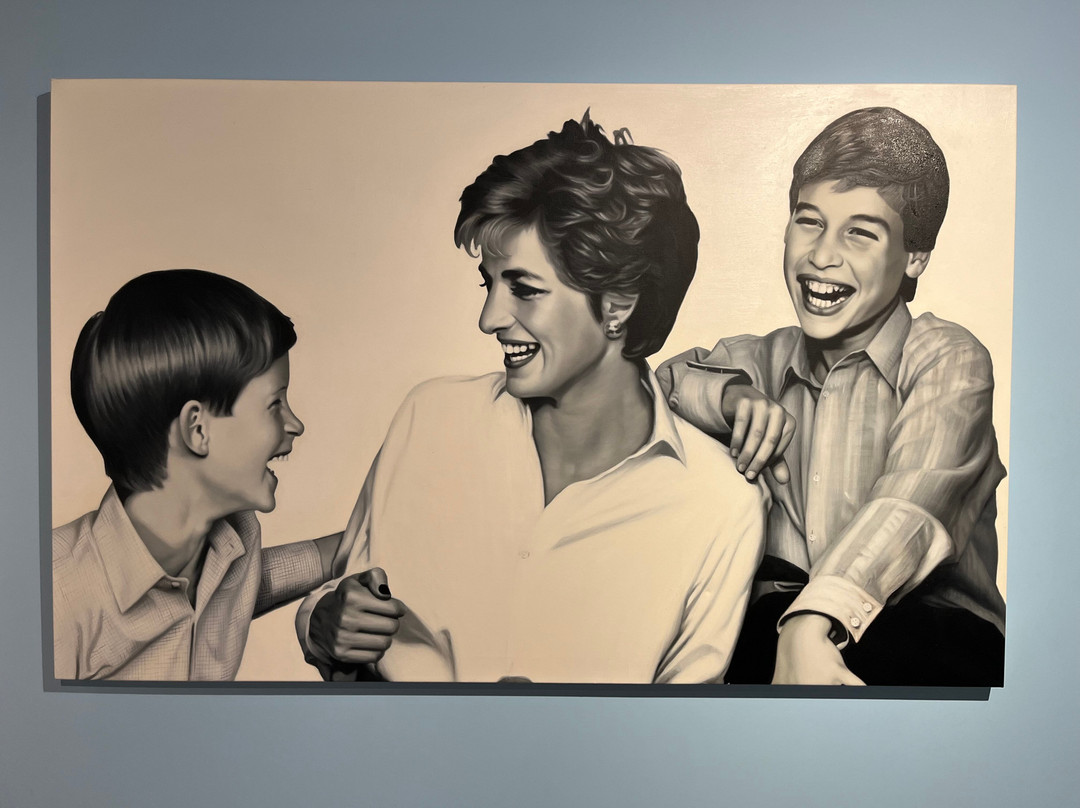 Princess Diana & The Royals: The Exhibition