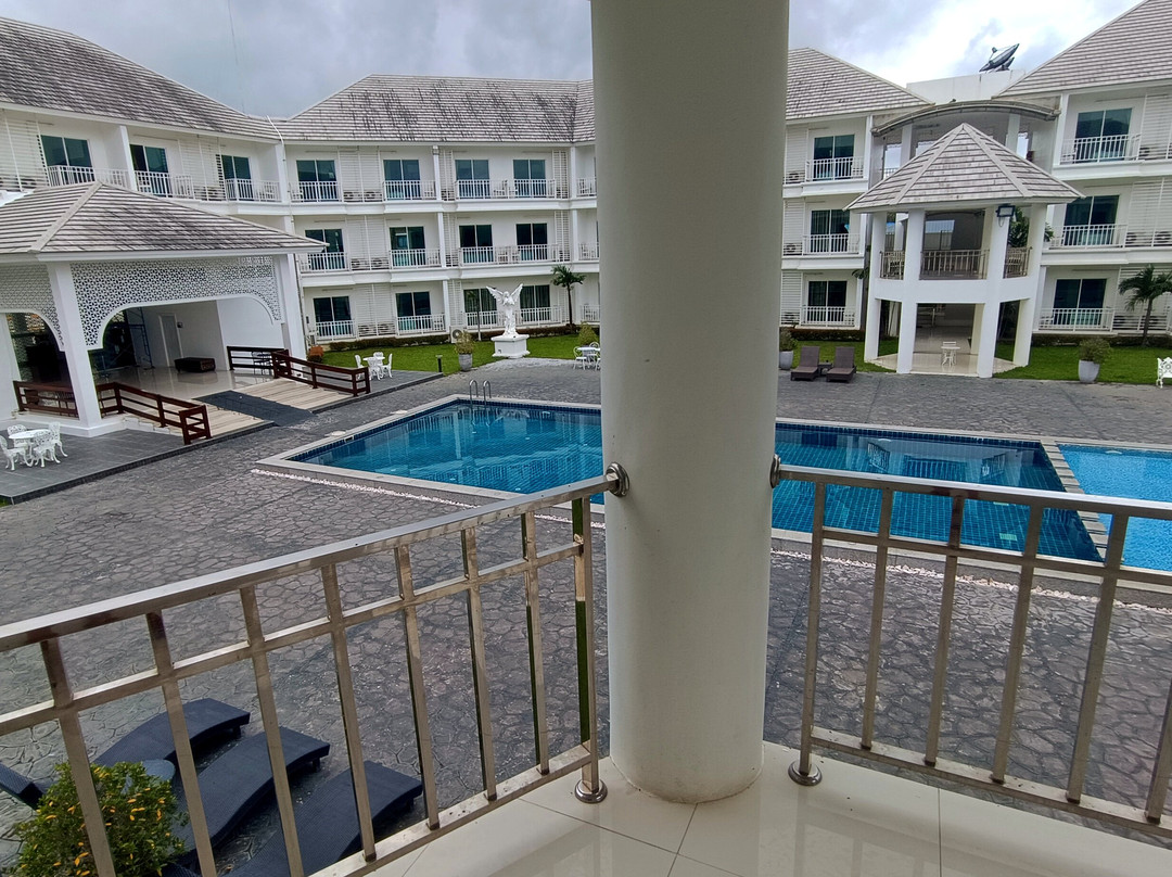 White House Hotel主图