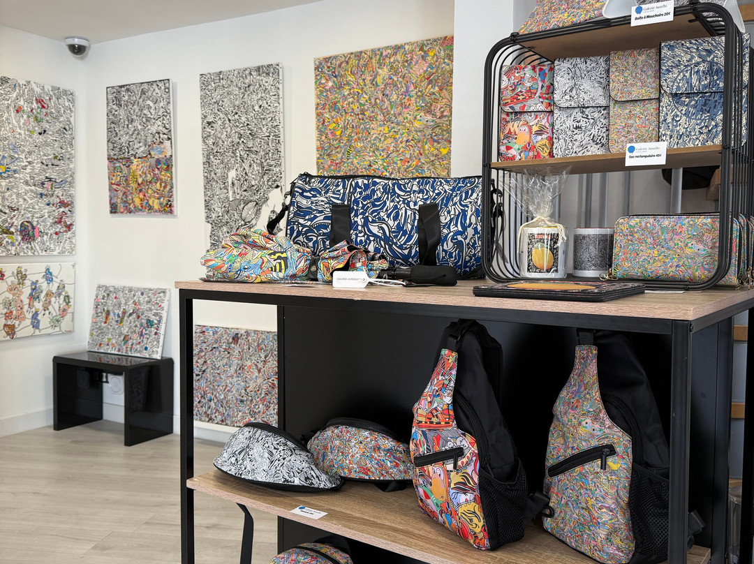 Galerie Ausello-芒通必去景点