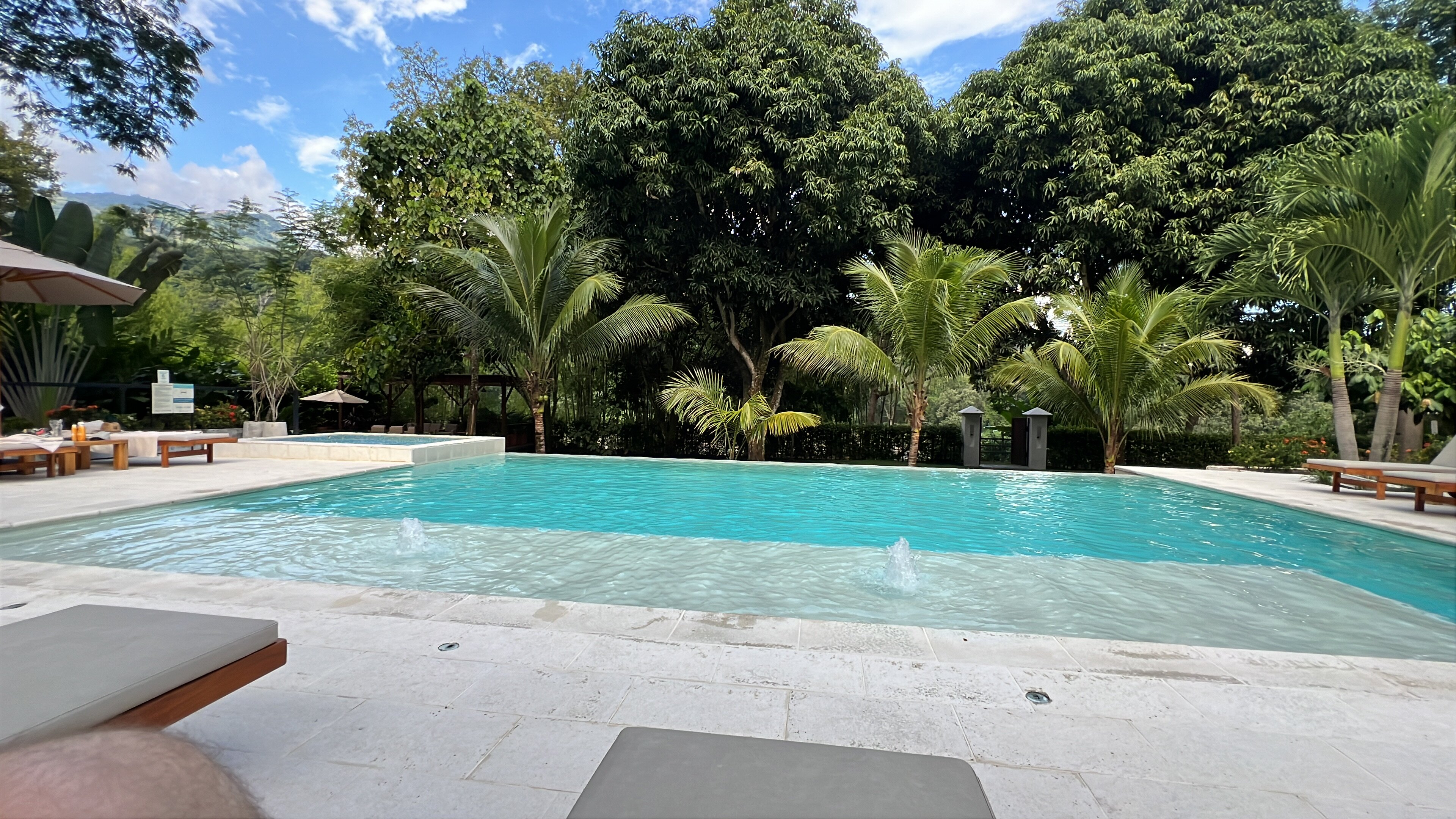 Casa Jacaranda Hotel Boutique-泳池