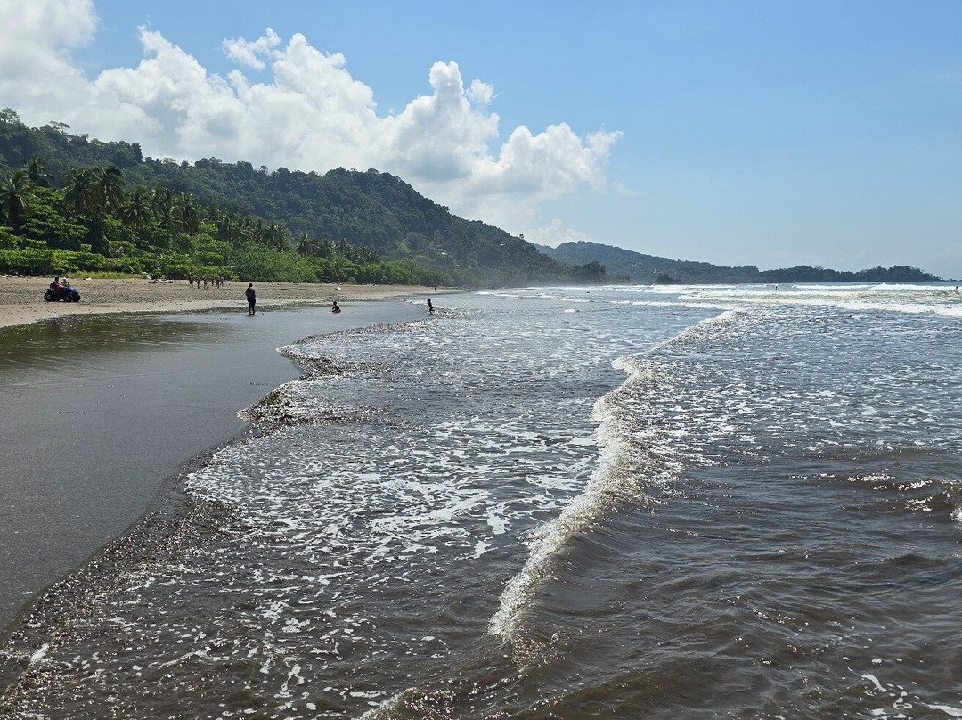 Playa Dominical-主日镇必去景点