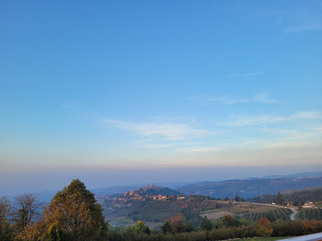 卡德尔卢波酒店主图