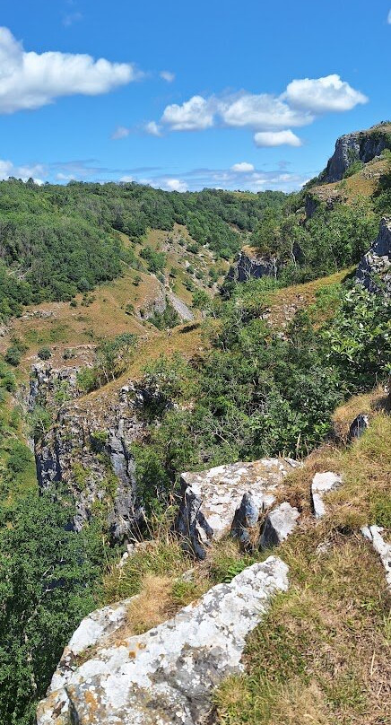 Cheddar Gorge-Cheddar必去景点