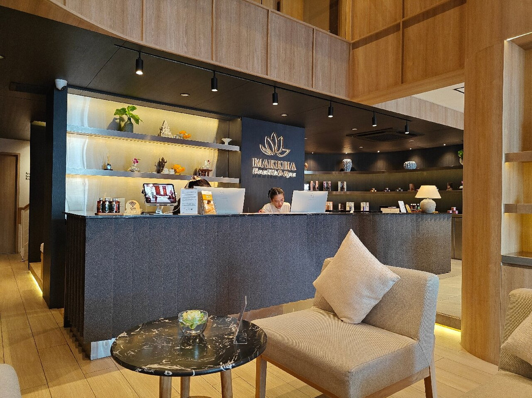 Makkha Health & Spa (ratchadamnoen)-Si Phum必去景点