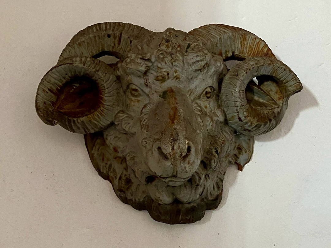 Chateau Mouton Rothschild-波亚克必去景点