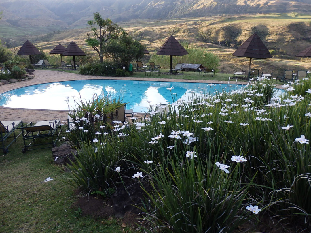 Cathedral Peak Hotel主图