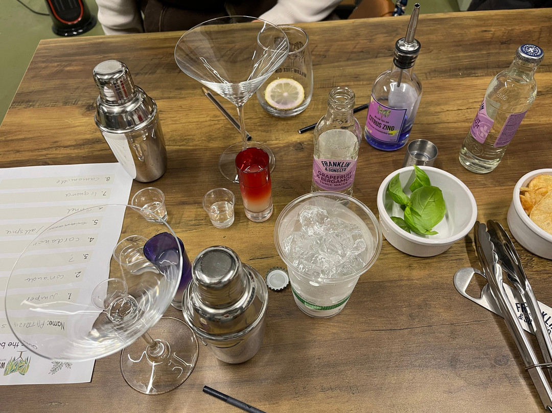 Willow Tree Distillery-Sandy必去景点