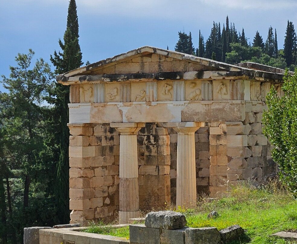 Temple of Apollo-德尔斐必去景点