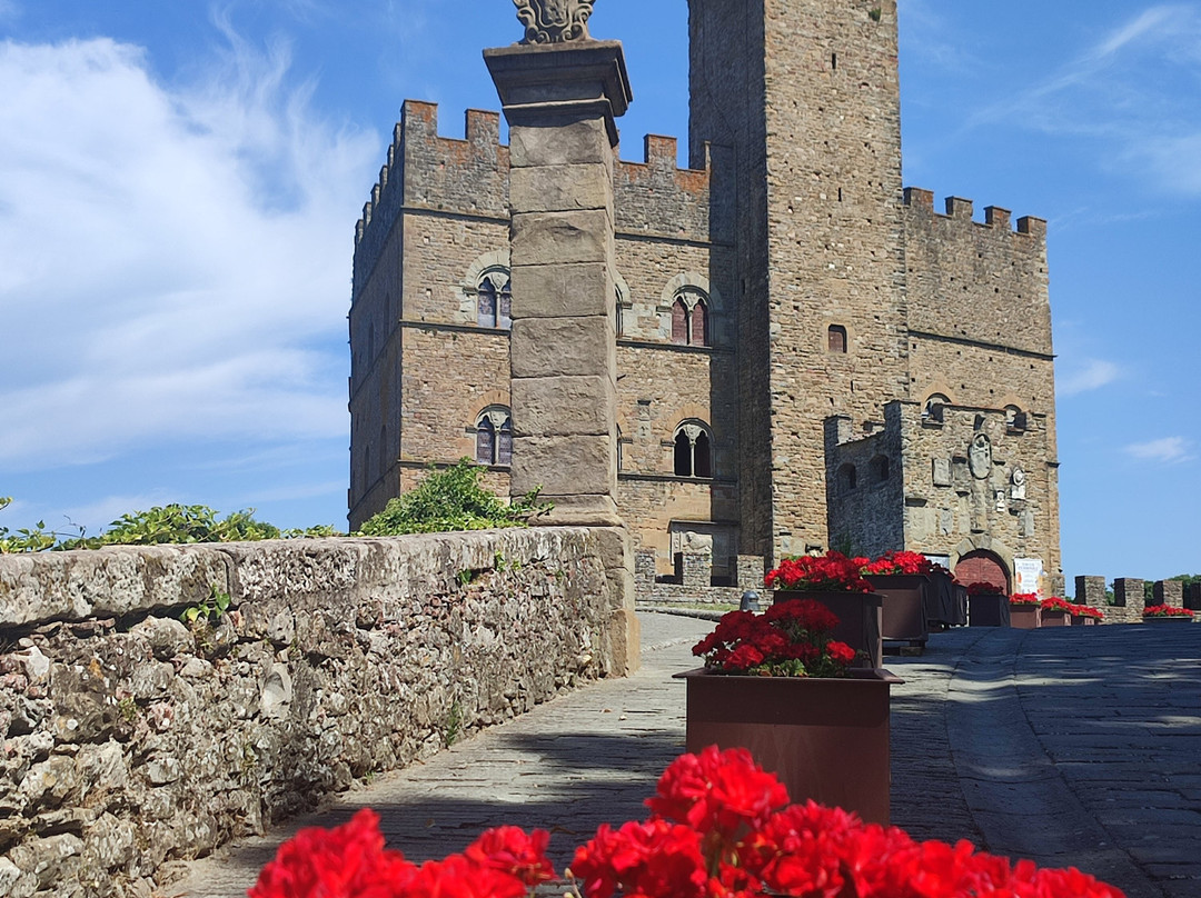 Borgo Medievale di Poppi-波皮必去景点