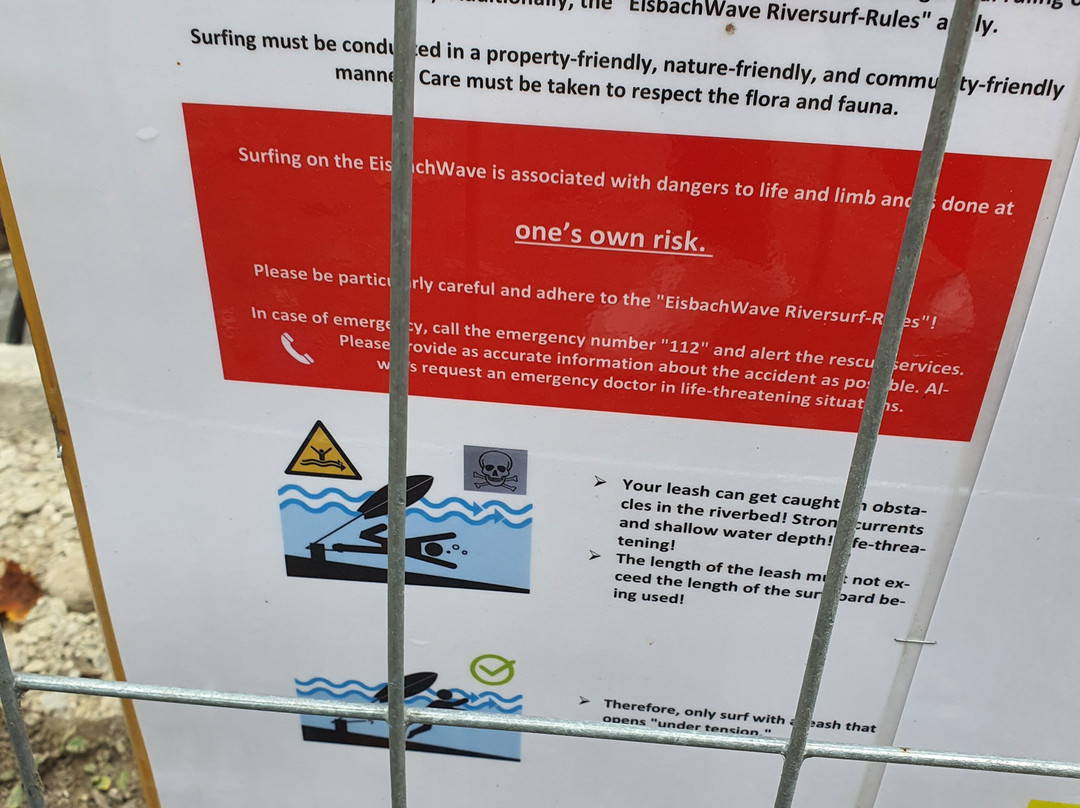 Eisbachwelle-慕尼黑必去景点