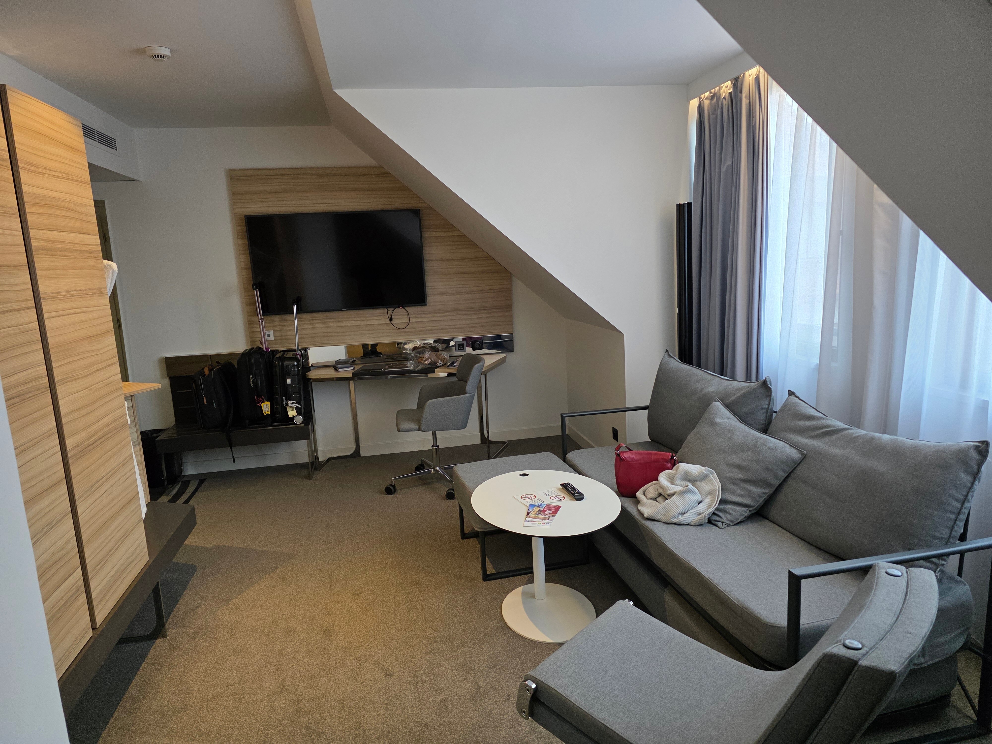 科尔马中心诺富特套房酒店-客卧