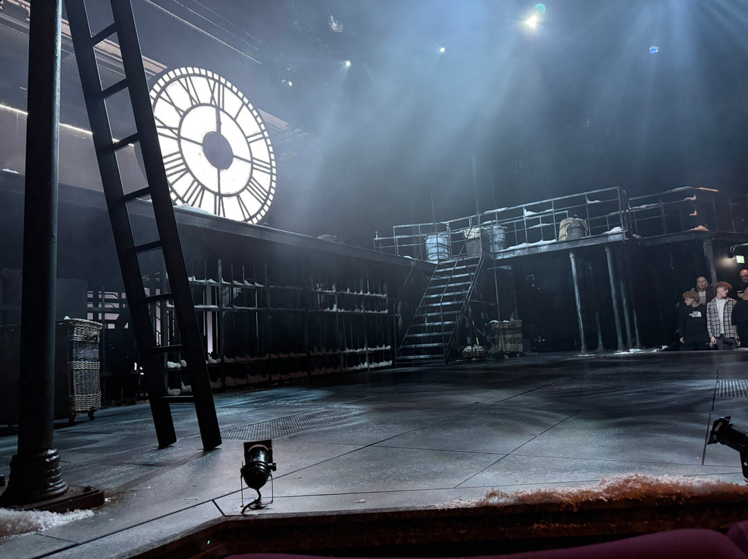 Leeds Playhouse-利兹必去景点