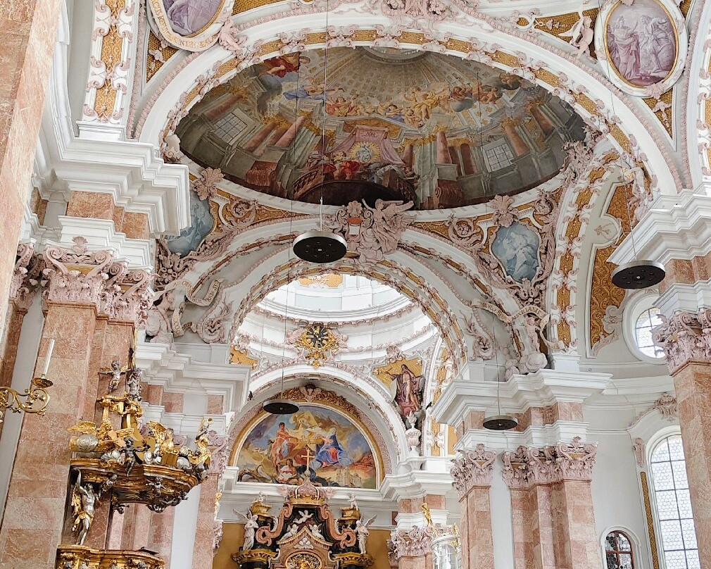 Dom zu St. Jakob-茵斯布鲁克必去景点