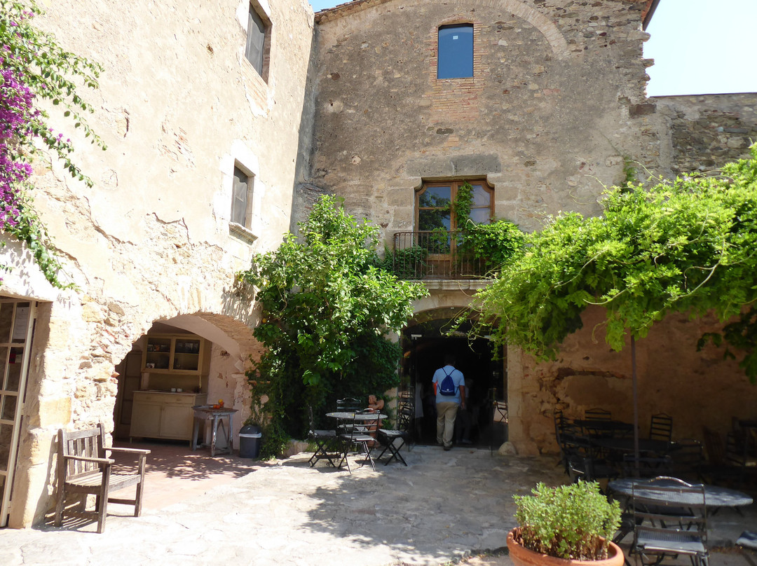 Mas Oller-Torrent必去景点