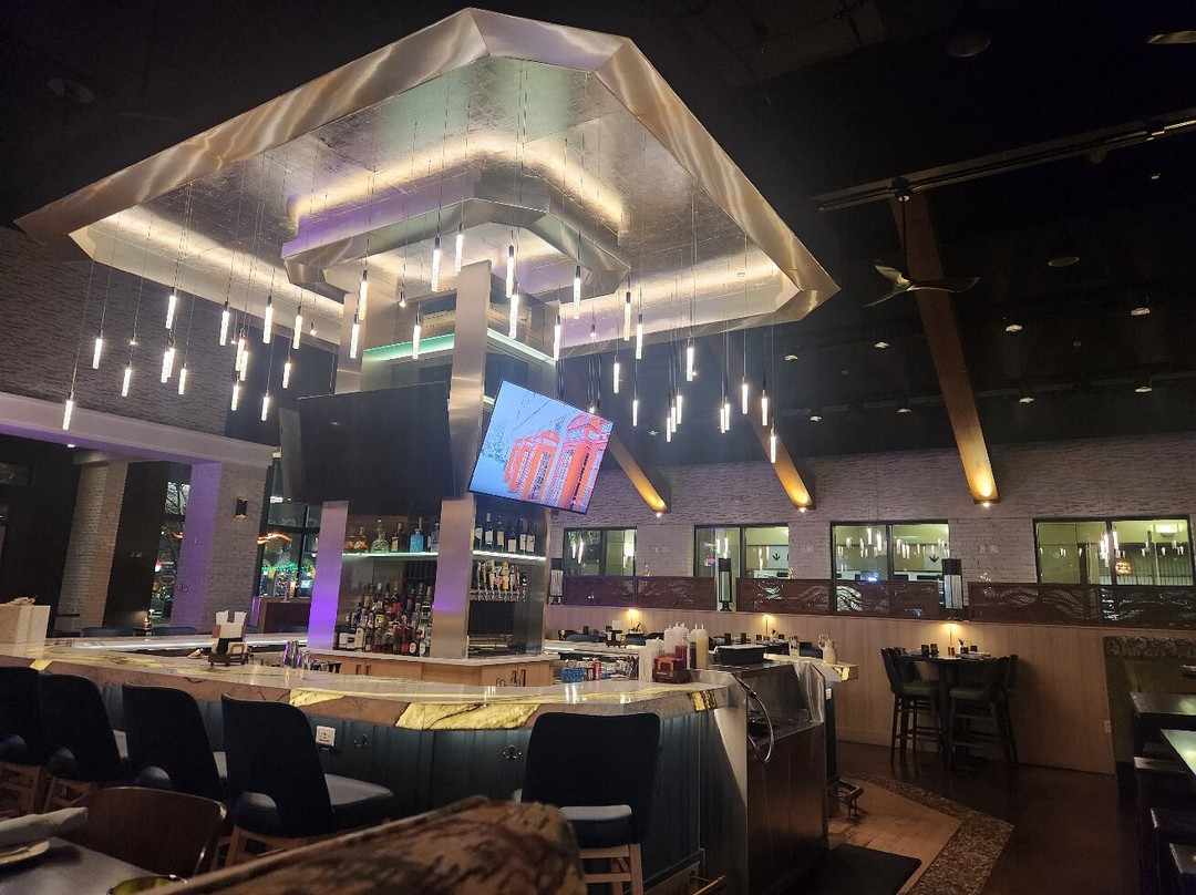 Lumi Restaurant And Bar