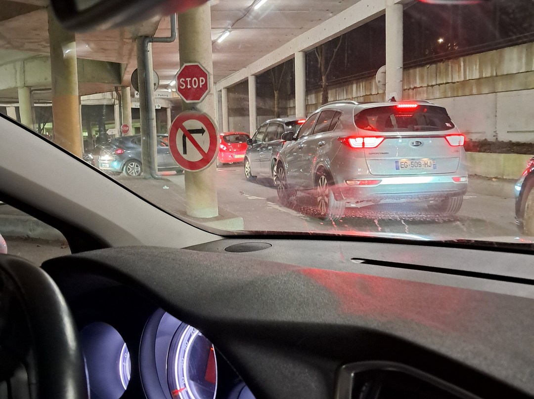 欧洲谷购物中心-马恩拉瓦莱必去景点