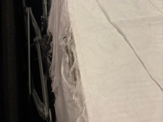 快捷假日利奇菲尔德酒店主图