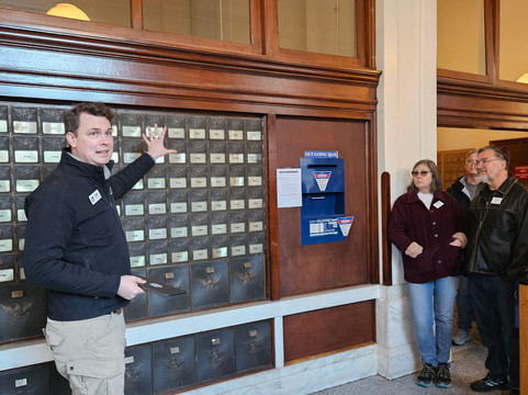 Pretty Gritty Tours-塔科马必去景点