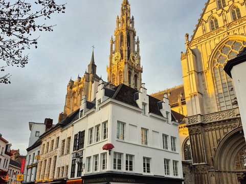 圣母大教堂（Onze Lieve Vrouwekathedraal）-安特卫普必去景点