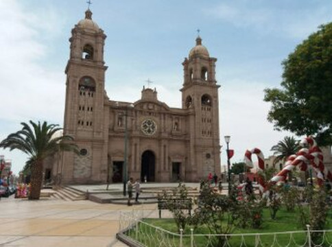 Catedral de Tacna-塔克纳必去景点