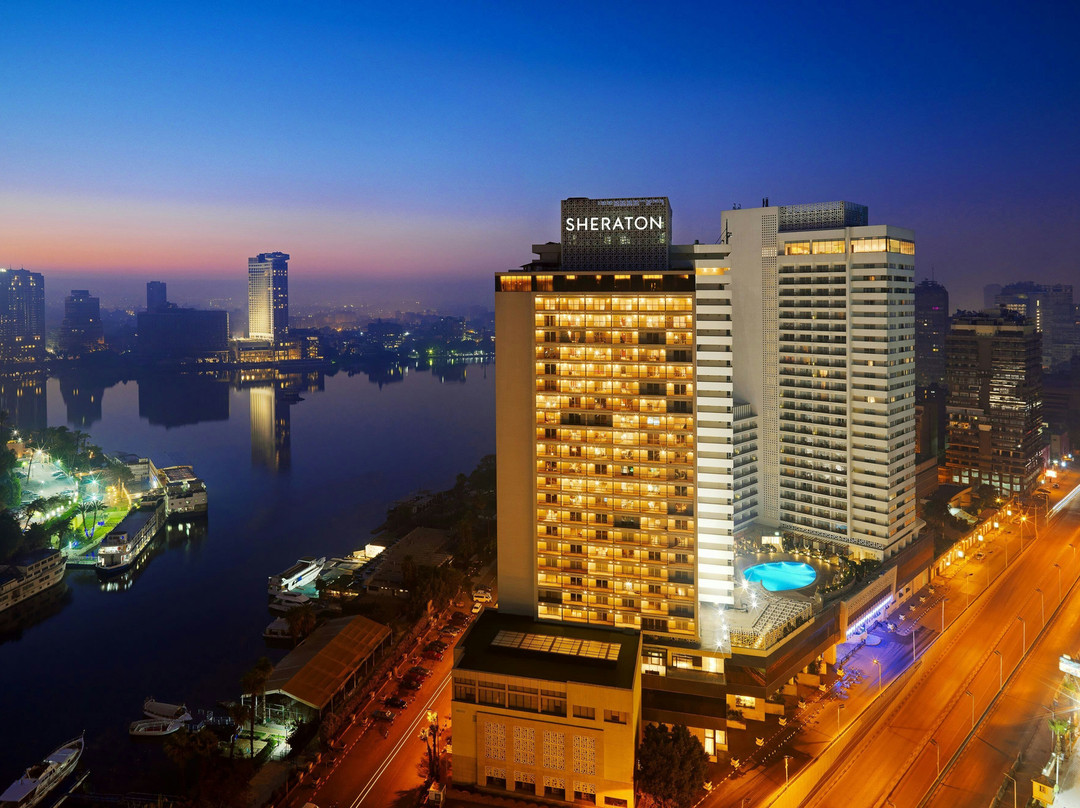 开罗喜来登酒店主图