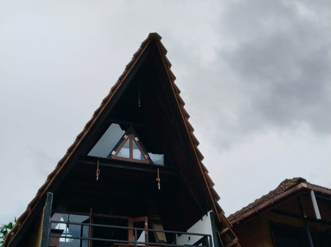 Sinharaja Riverside
