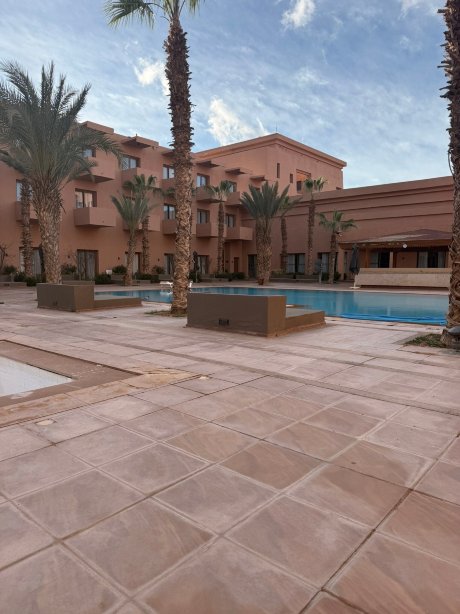 Oasis Palm Hotel-官方