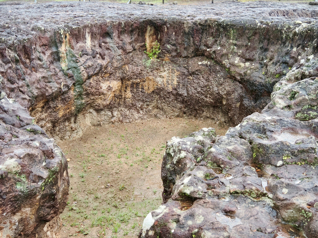 Mystery Craters-South Kolan必去景点