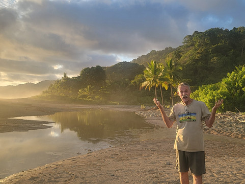 Ave Azul de la Osa-Carate必去景点