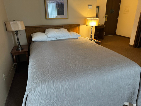 苏菲站套房酒店主图