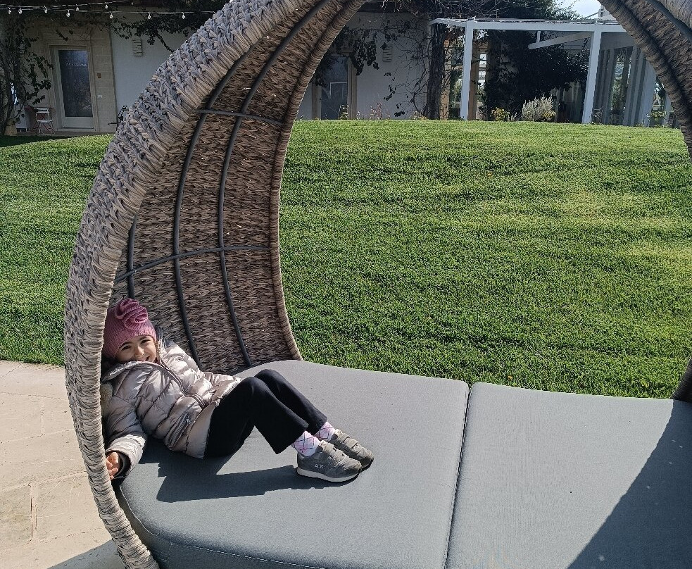 马塞里亚极乐世界旅馆主图