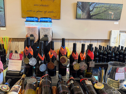 Middle Ridge Winery-Idyllwild必去景点