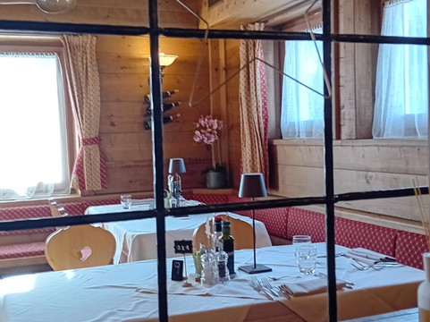 普利姆拉酒店主图