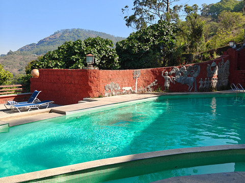 雅靠芒果山酒店主图