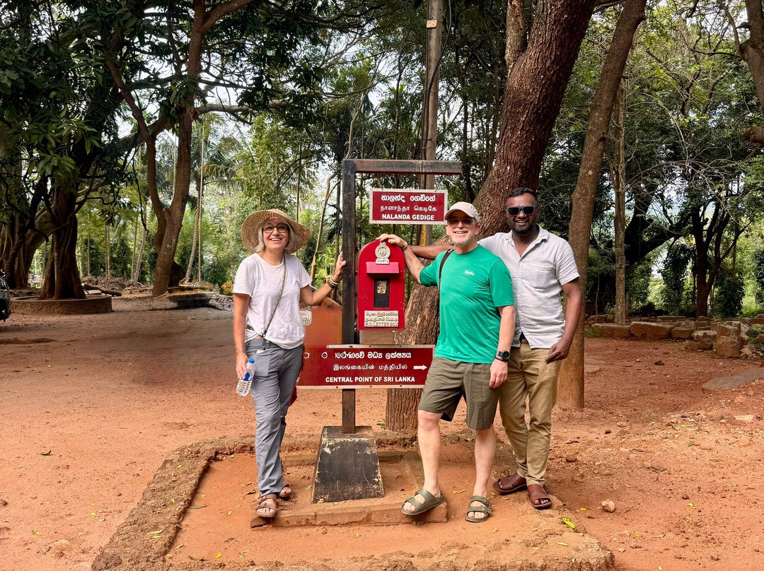 Chathu Lanka Tours-康提必去景点