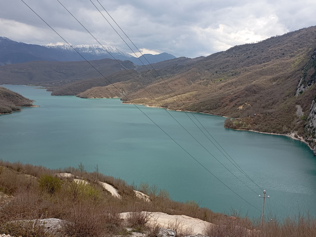 Lake Bovilla-Tirana County必去景点