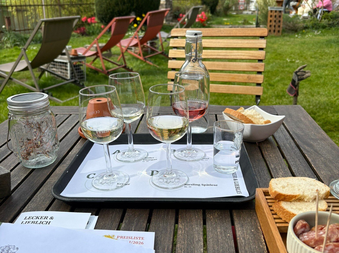 Weinhaus Hieronimi-科赫姆必去景点
