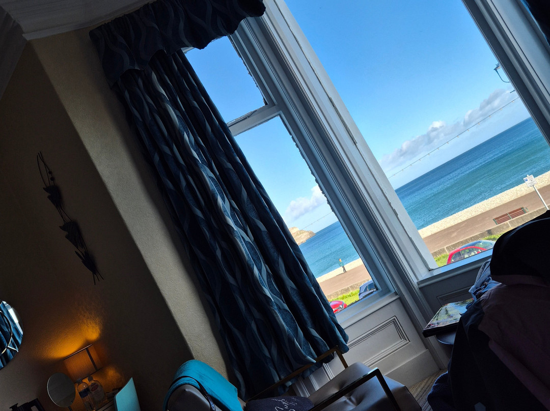 圣希拉里旅馆主图