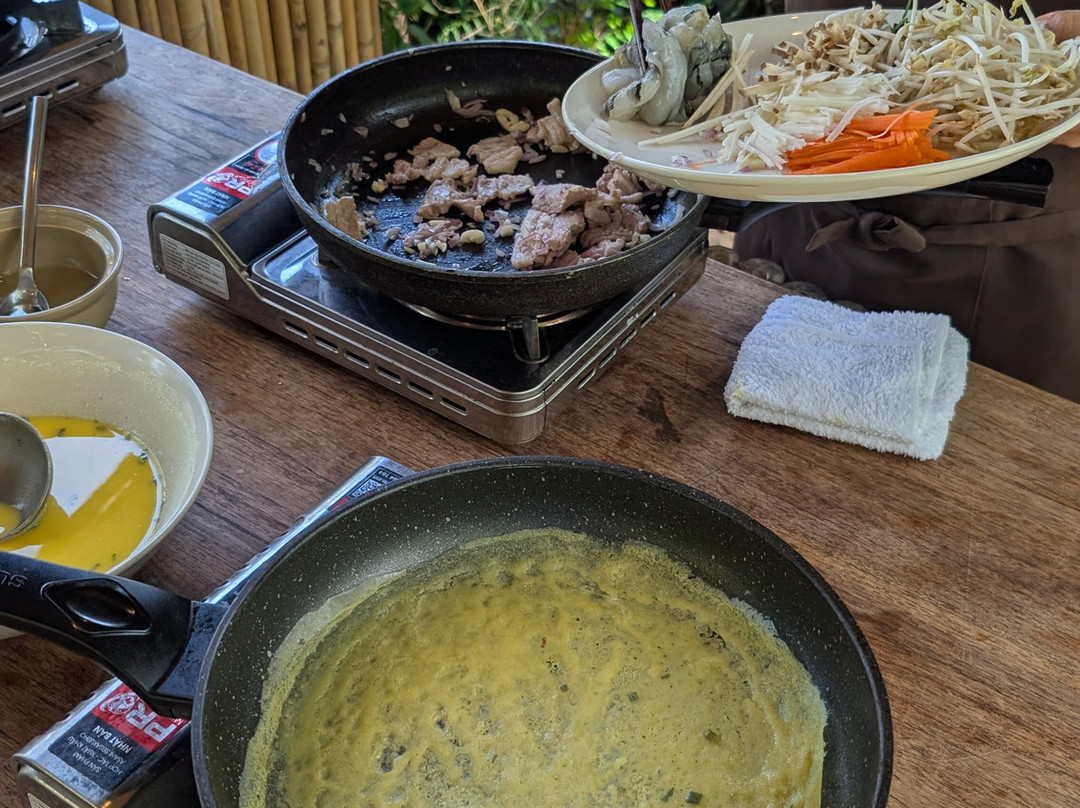 六善康道酒店主图